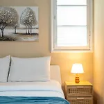Houseloft White Tower Collection *