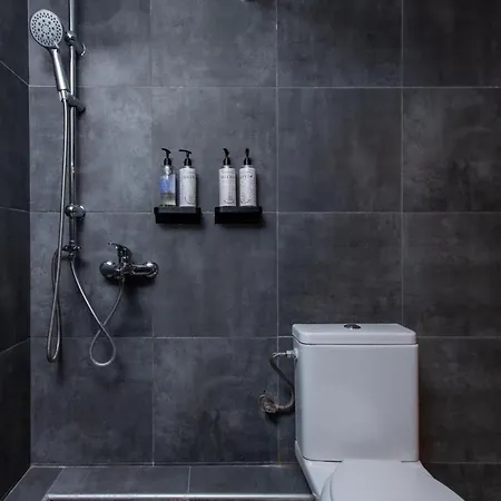 Houseloft White Tower Collection *