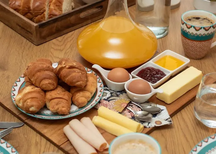 Апартаменты Houseloft White Tower Collection *