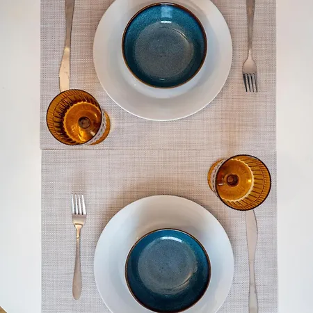 Houseloft White Tower Collection