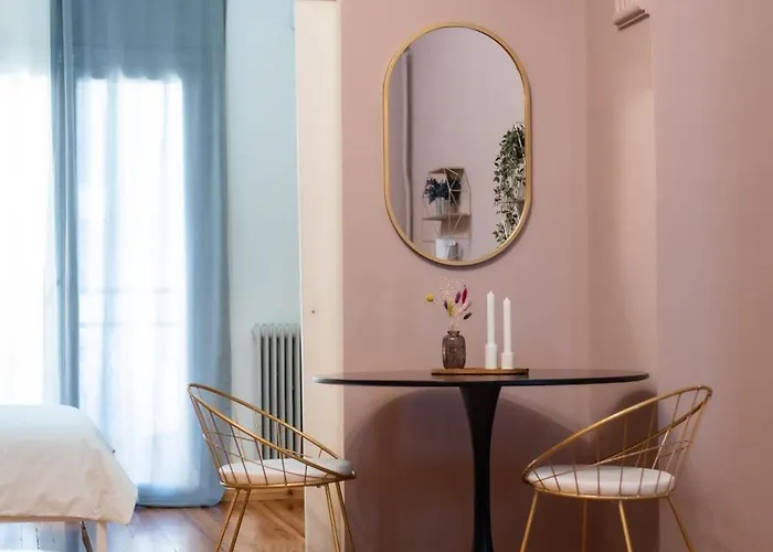 Houseloft White Tower Collection