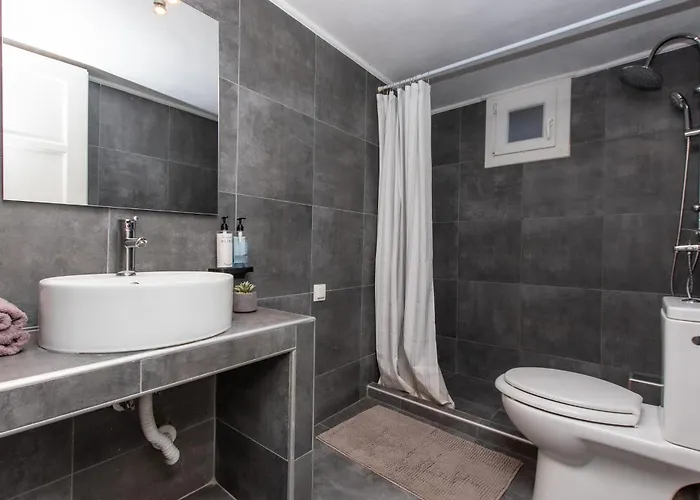 Houseloft White Tower Collection * 塞萨洛尼基