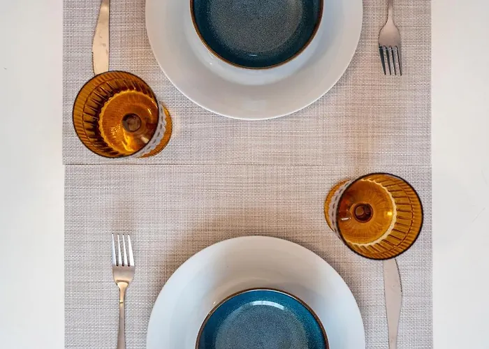 Houseloft White Tower Collection